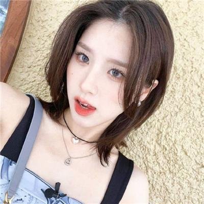 不再托腮遐思
